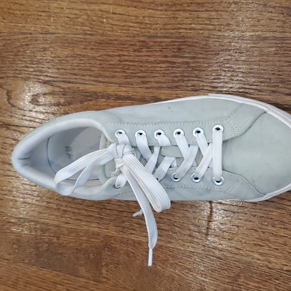 H&M mint faux suede sneakers. - Picture 2 of 3